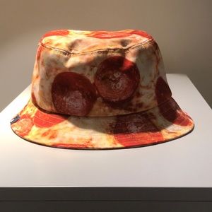 Pizza bucket hat